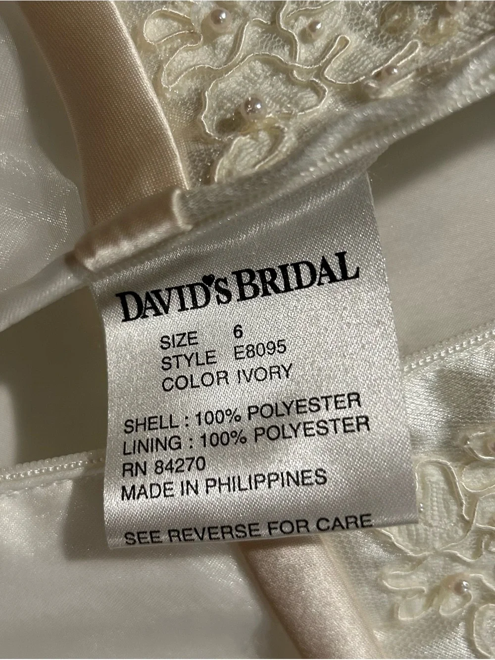 David's Bridal Ivory Floral Lace Bodice Flower Girl Gown - Picture 3 of 5